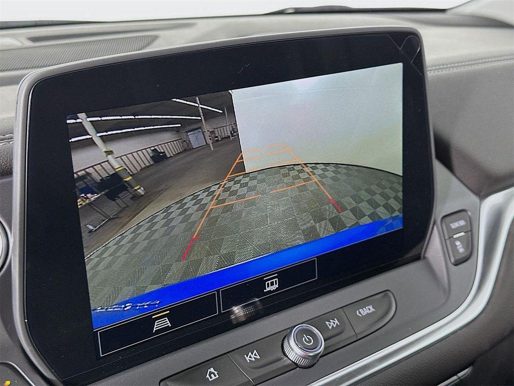 new 2025 Chevrolet Blazer car, priced at $35,918