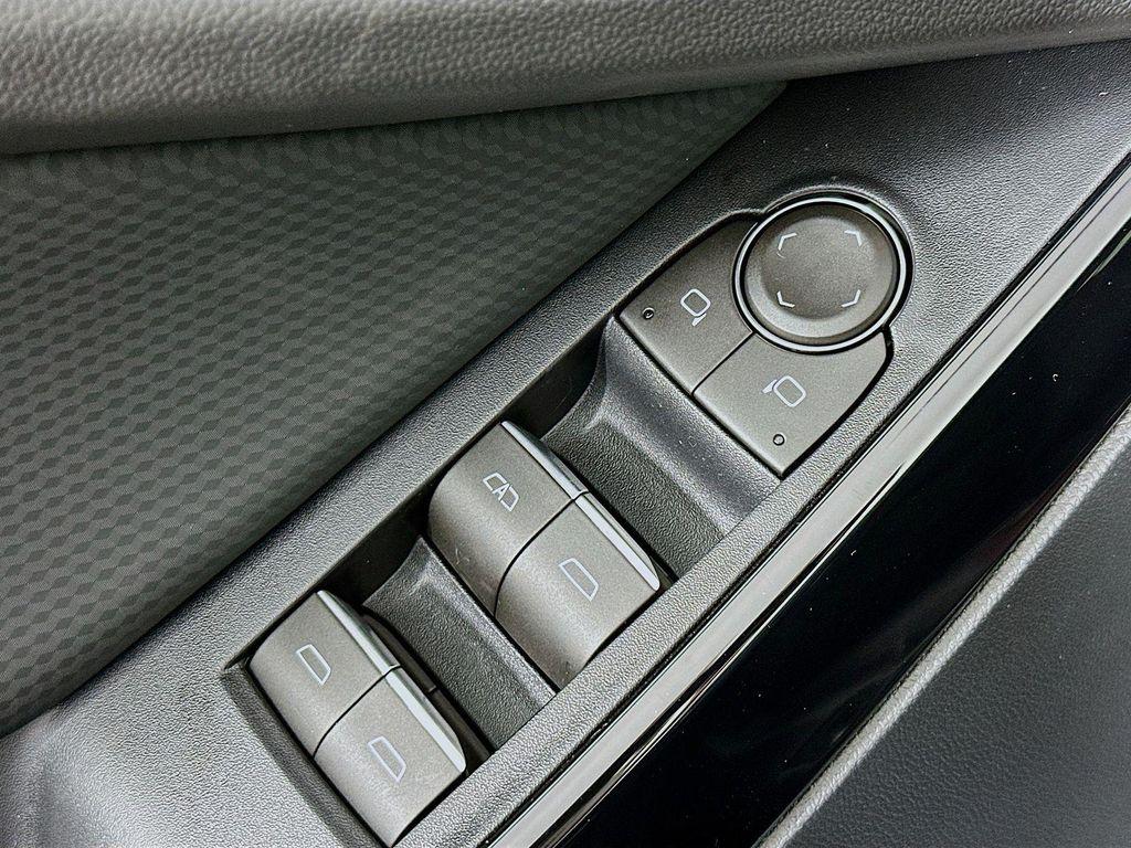 new 2026 Chevrolet Equinox car, priced at $34,297