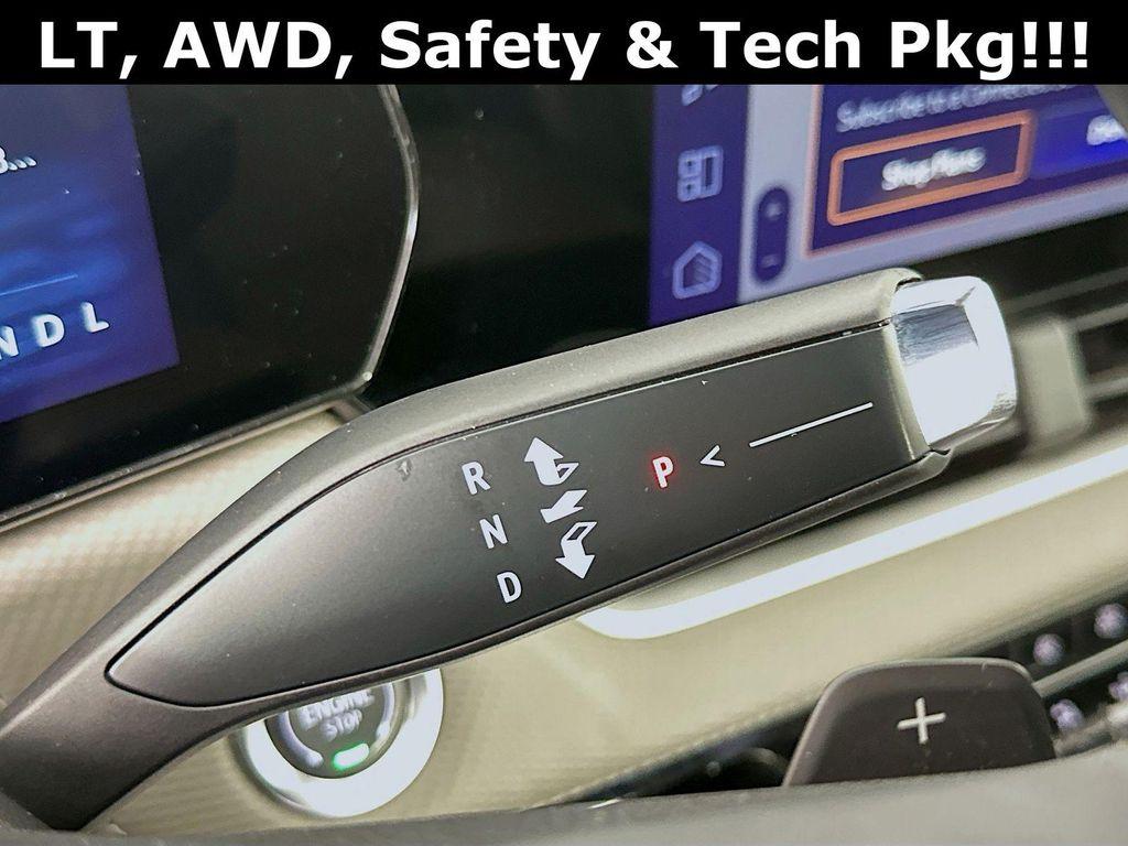 used 2025 Chevrolet Equinox car, priced at $22,230