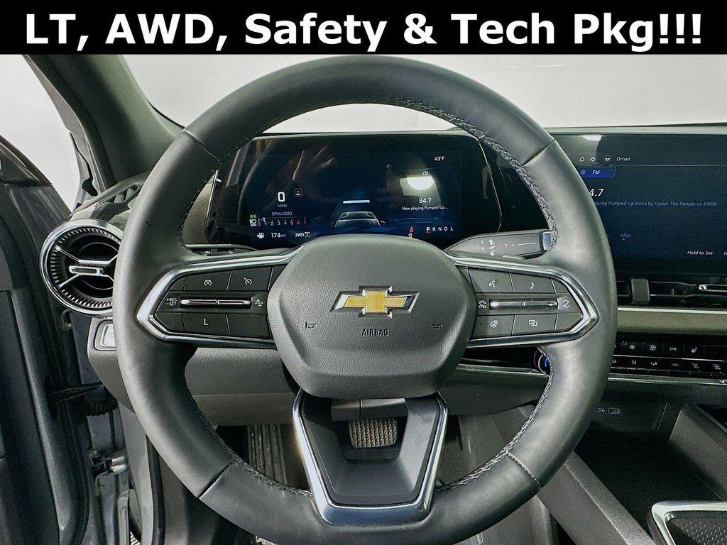 used 2025 Chevrolet Equinox car, priced at $22,230