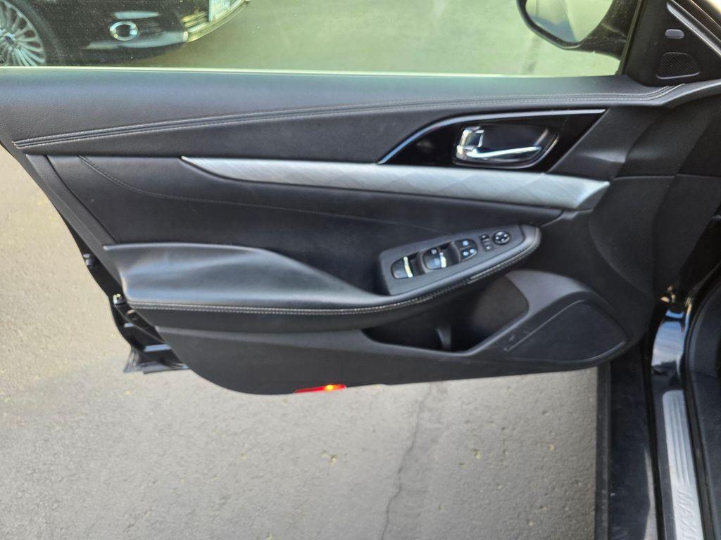 used 2016 Nissan Maxima car, priced at $12,659
