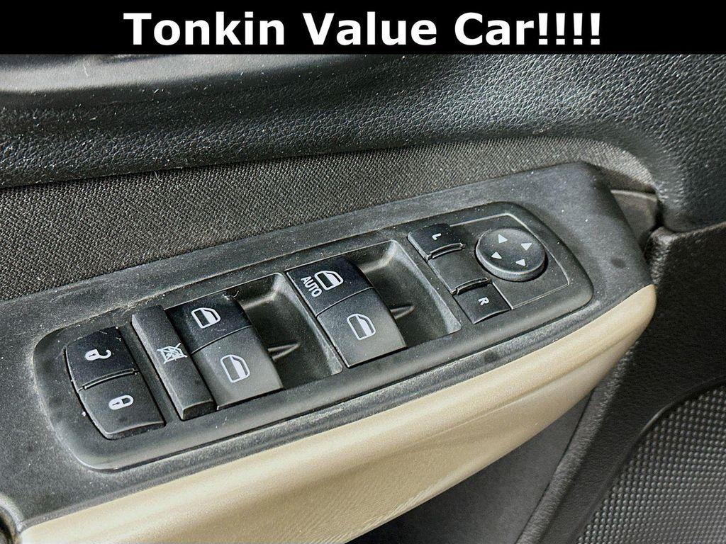 used 2018 Jeep Cherokee car, priced at $8,809