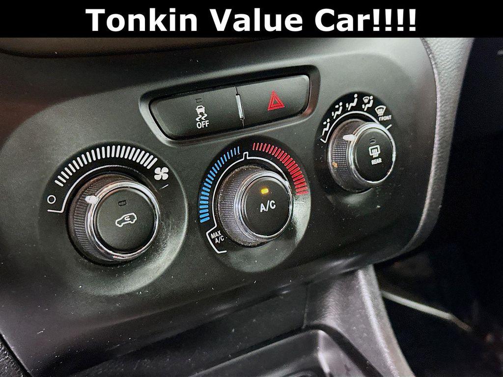 used 2018 Jeep Cherokee car, priced at $8,809