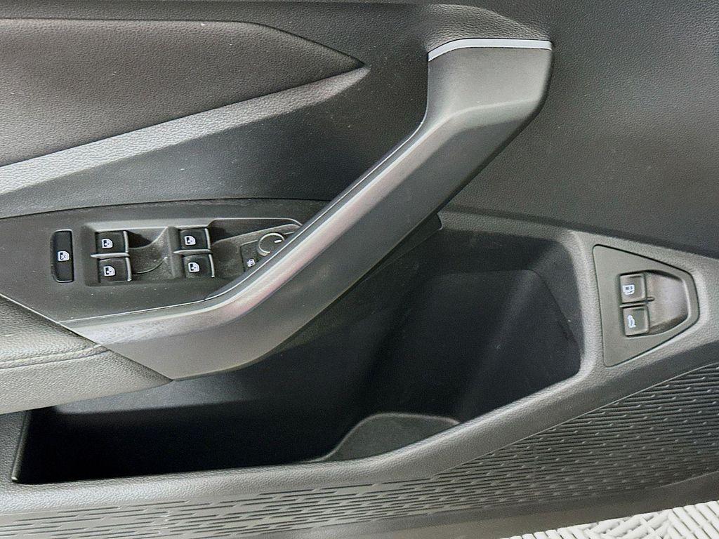used 2024 Volkswagen Jetta car, priced at $18,633