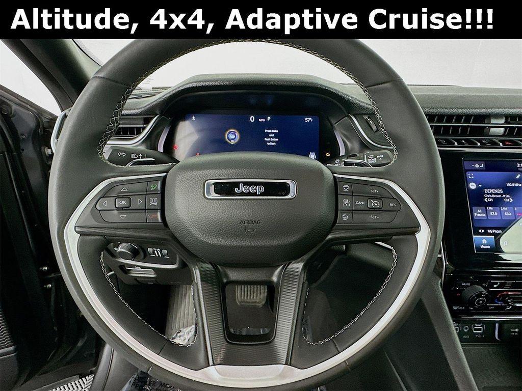used 2024 Jeep Grand Cherokee car, priced at $29,054