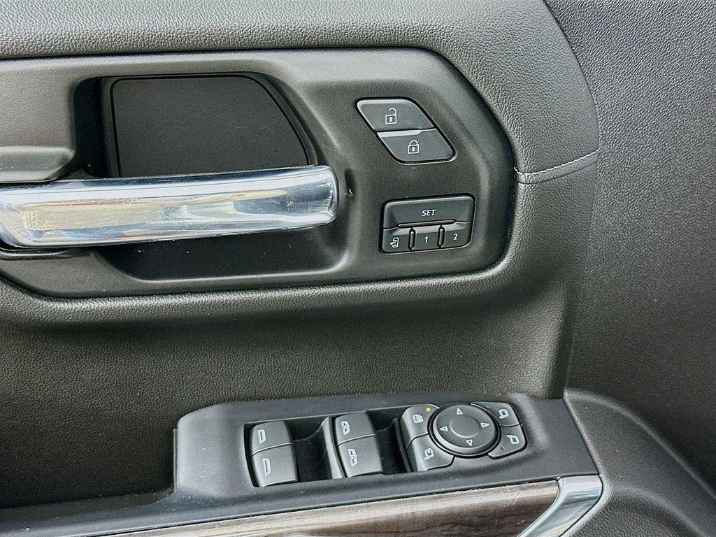 used 2022 Chevrolet Silverado 1500 car, priced at $44,642