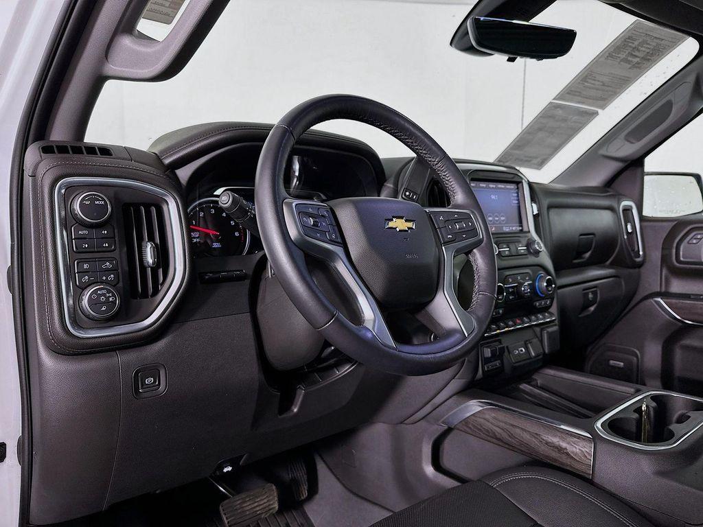 used 2022 Chevrolet Silverado 1500 car, priced at $44,642