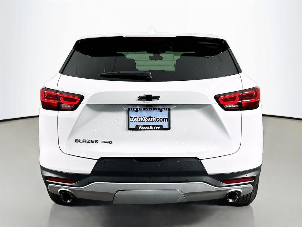 new 2025 Chevrolet Blazer car, priced at $35,838