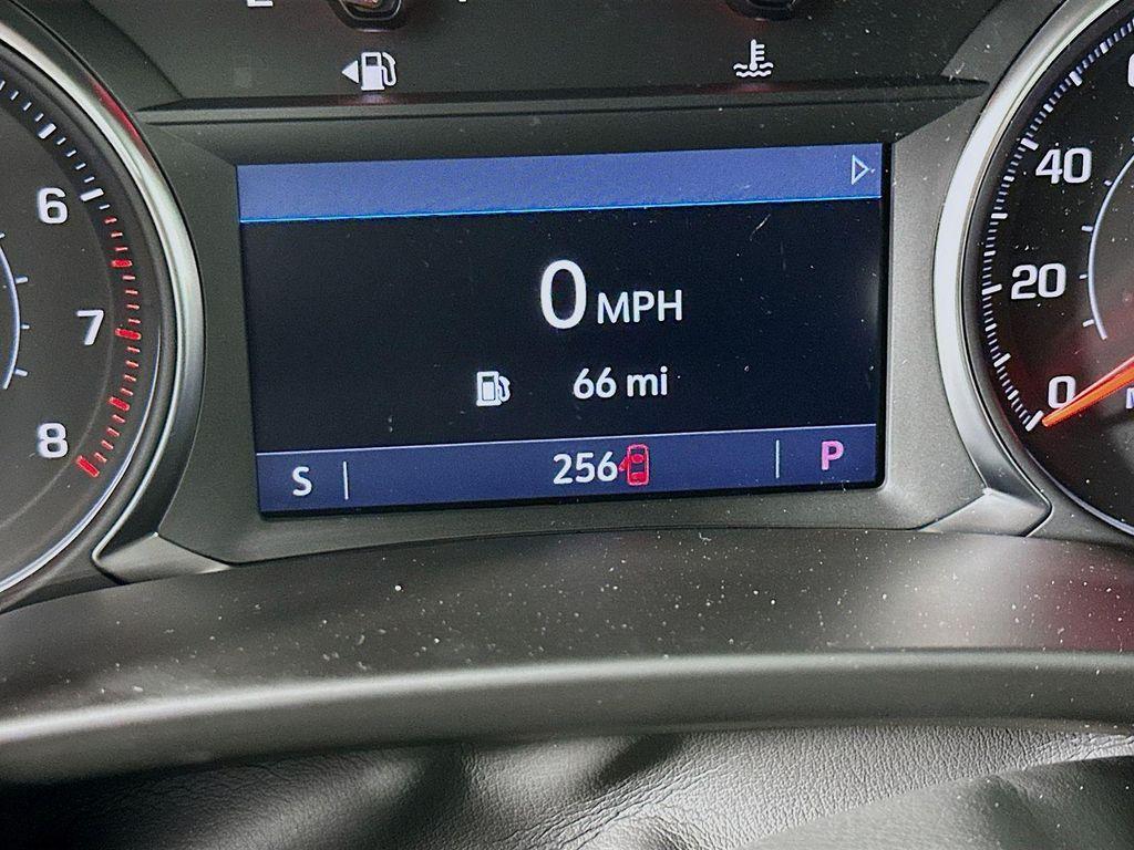 new 2025 Chevrolet Blazer car, priced at $33,776