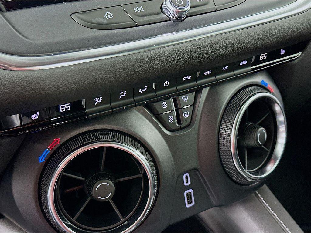 new 2025 Chevrolet Blazer car, priced at $33,776