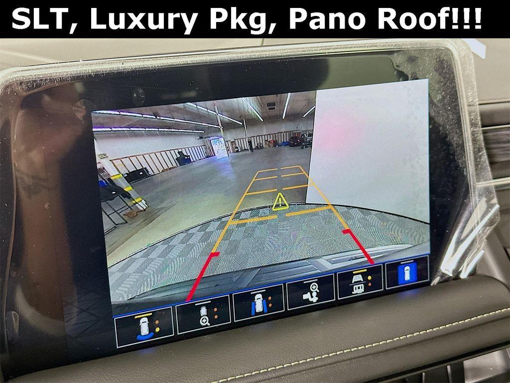 used 2023 GMC Yukon XL car, priced at $48,088