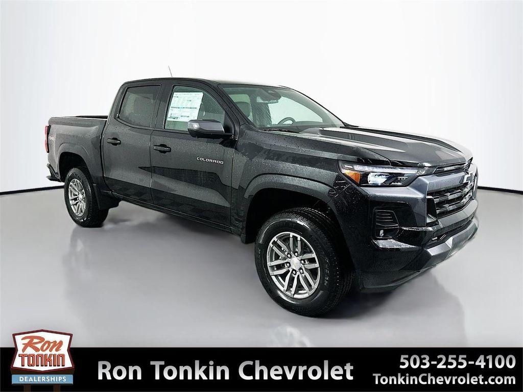 new 2025 Chevrolet Colorado car, priced at $38,622