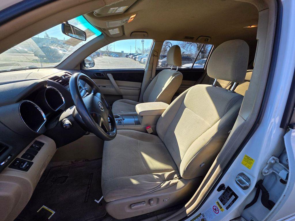used 2010 Toyota Highlander car, priced at $9,453