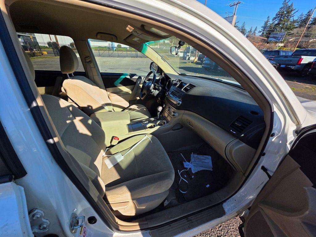 used 2010 Toyota Highlander car, priced at $9,453