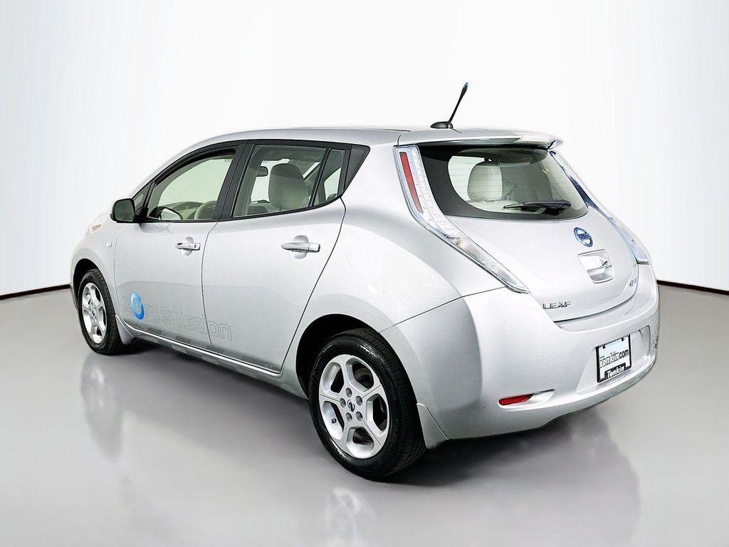 used 2011 Nissan Leaf car, priced at $5,867