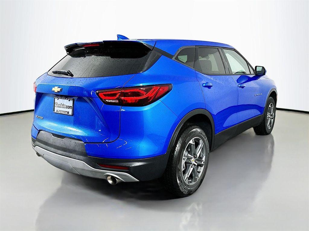 new 2025 Chevrolet Blazer car, priced at $31,446