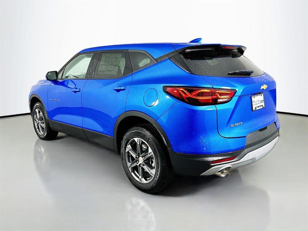 new 2025 Chevrolet Blazer car, priced at $31,446