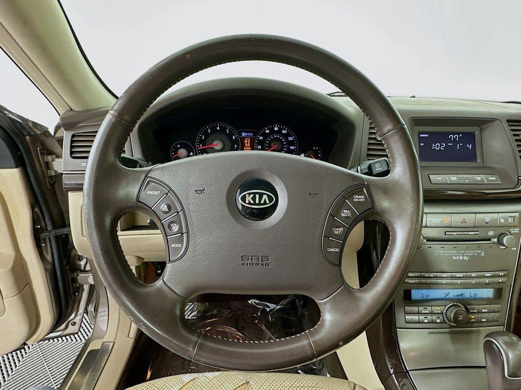 used 2008 Kia Amanti car, priced at $4,795