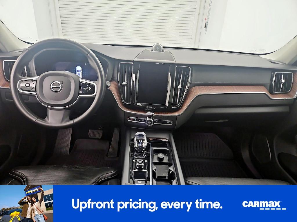 used 2023 Volvo XC60 car, priced at $32,998
