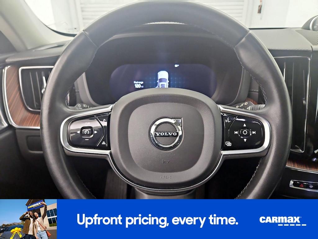 used 2023 Volvo XC60 car, priced at $32,998