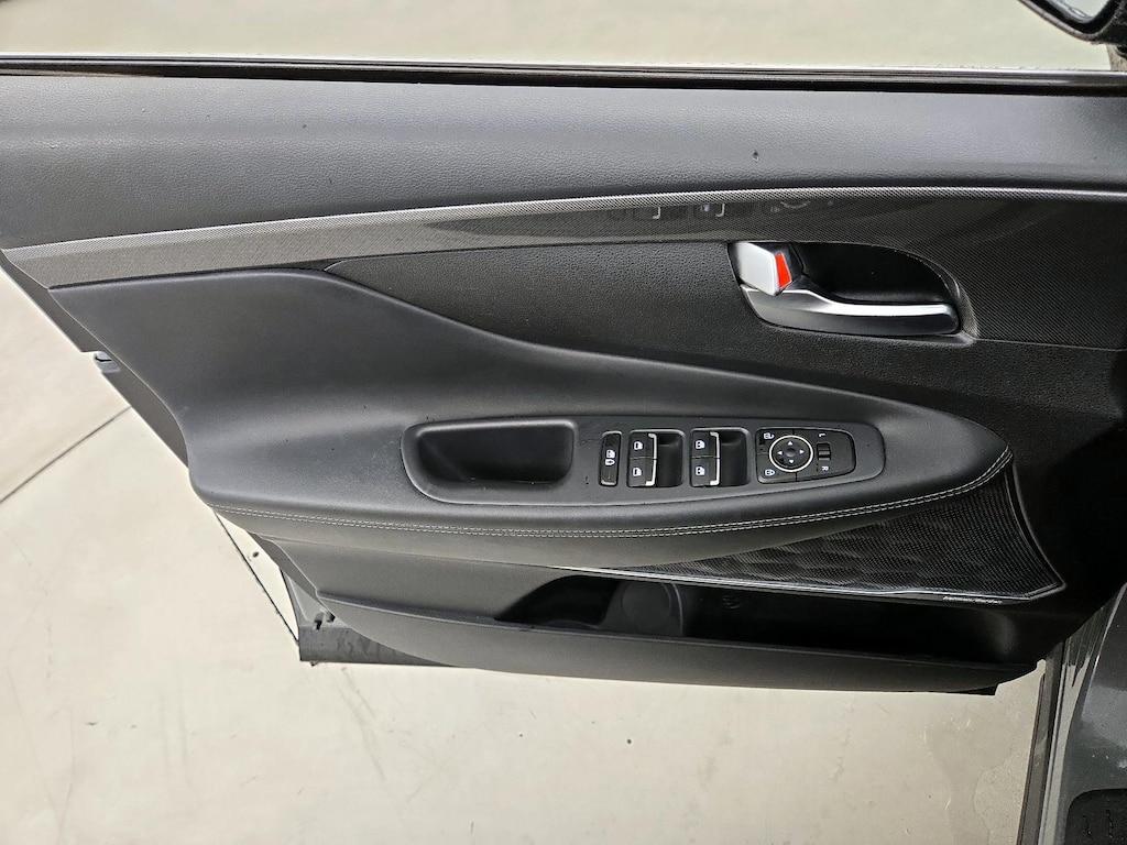 used 2022 Hyundai Santa Fe car, priced at $22,998