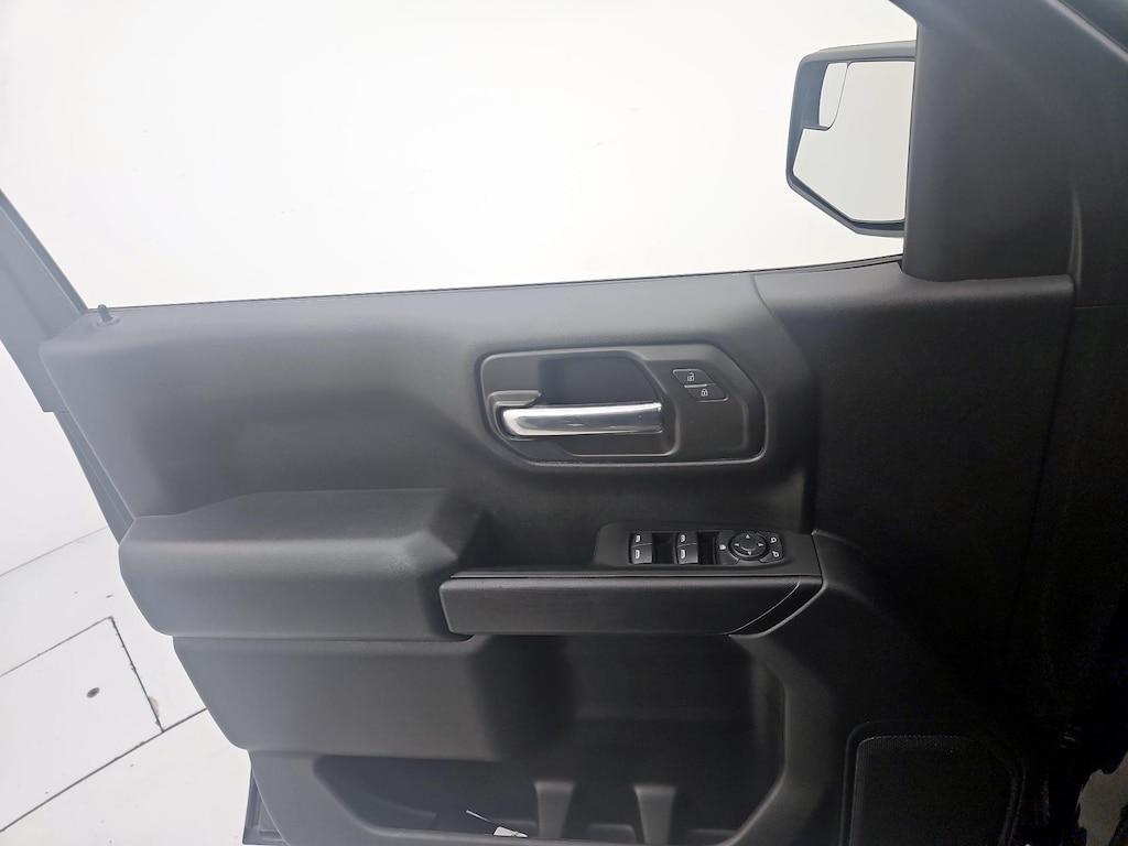 used 2022 Chevrolet Silverado 1500 car, priced at $30,998