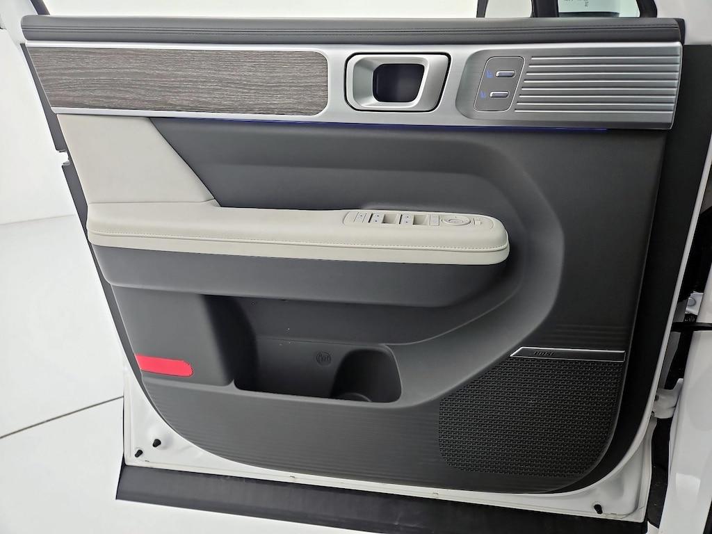 used 2025 Hyundai SANTA FE HEV car, priced at $38,998