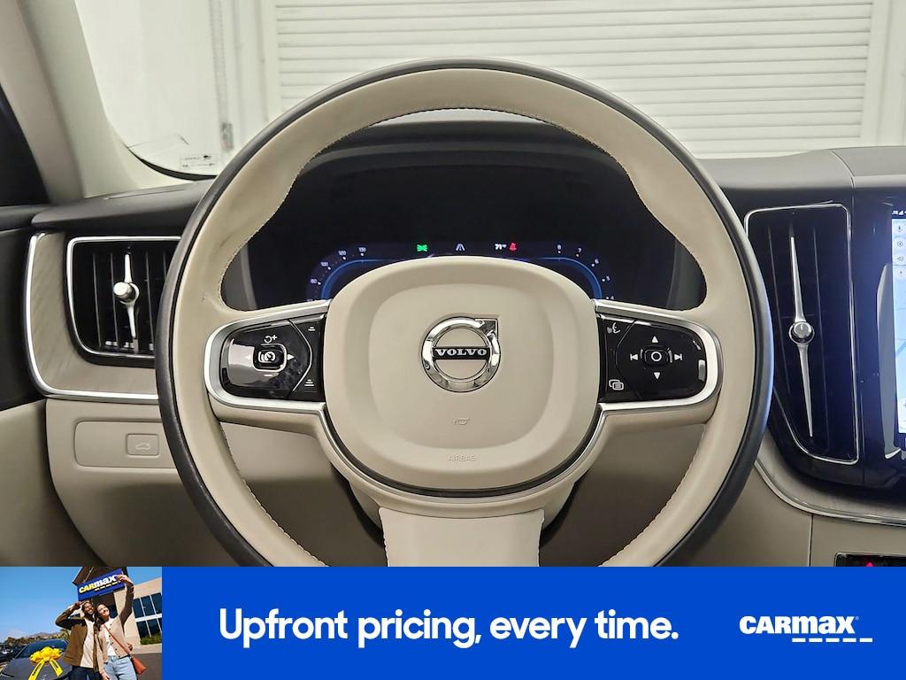 used 2023 Volvo XC60 car, priced at $32,998