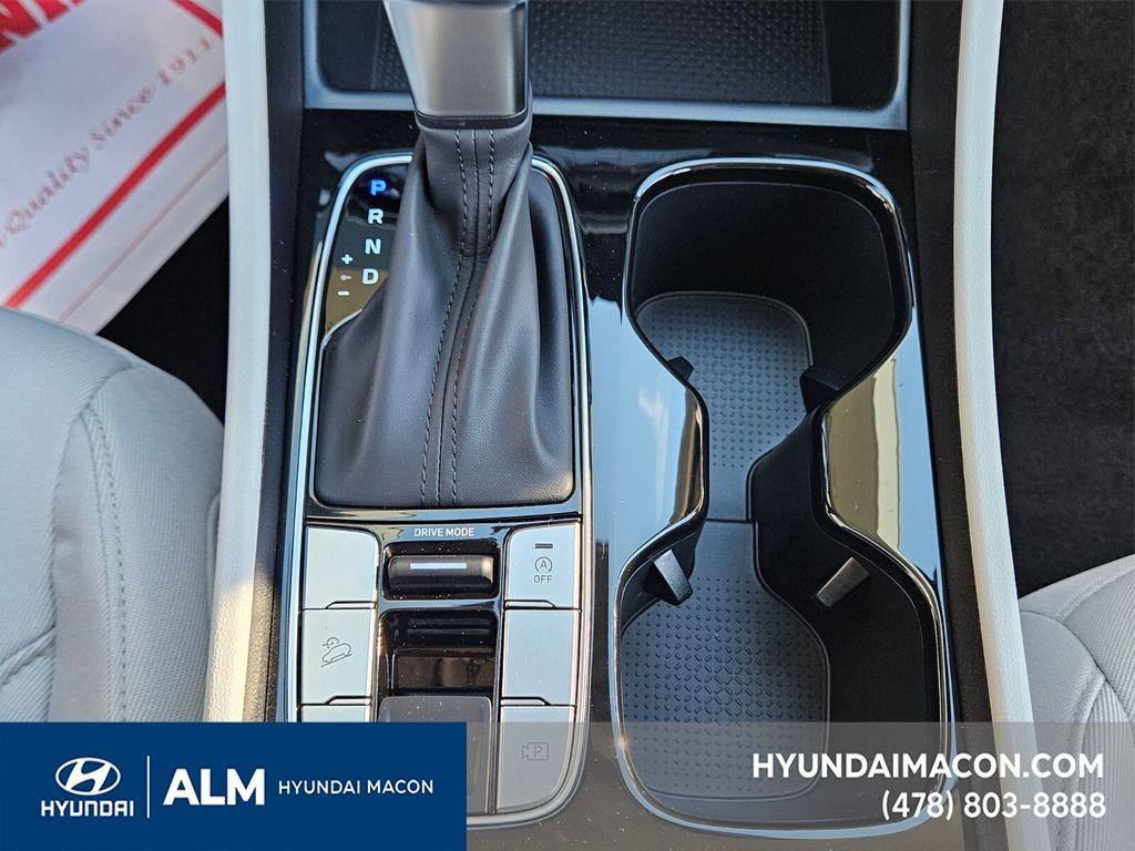 new 2026 Hyundai Tucson car, priced at $27,536