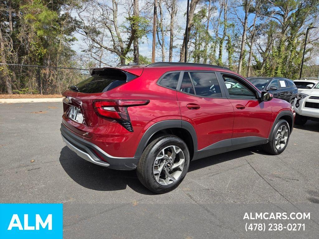 used 2025 Chevrolet Trax car, priced at $18,420