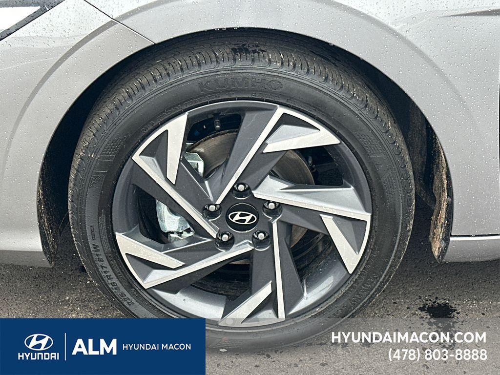 new 2025 Hyundai Elantra car, priced at $23,700