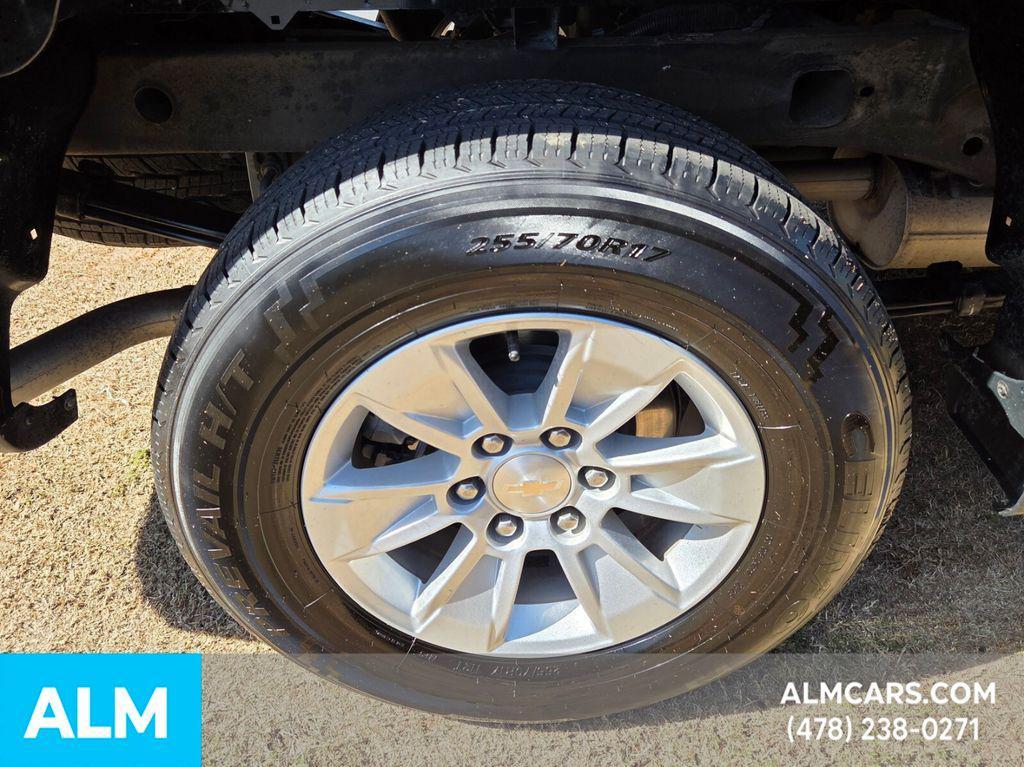 used 2025 Chevrolet Silverado 1500 car, priced at $37,820