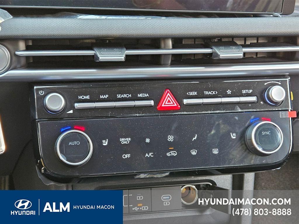 new 2025 Hyundai TUCSON Hybrid car, priced at $31,996