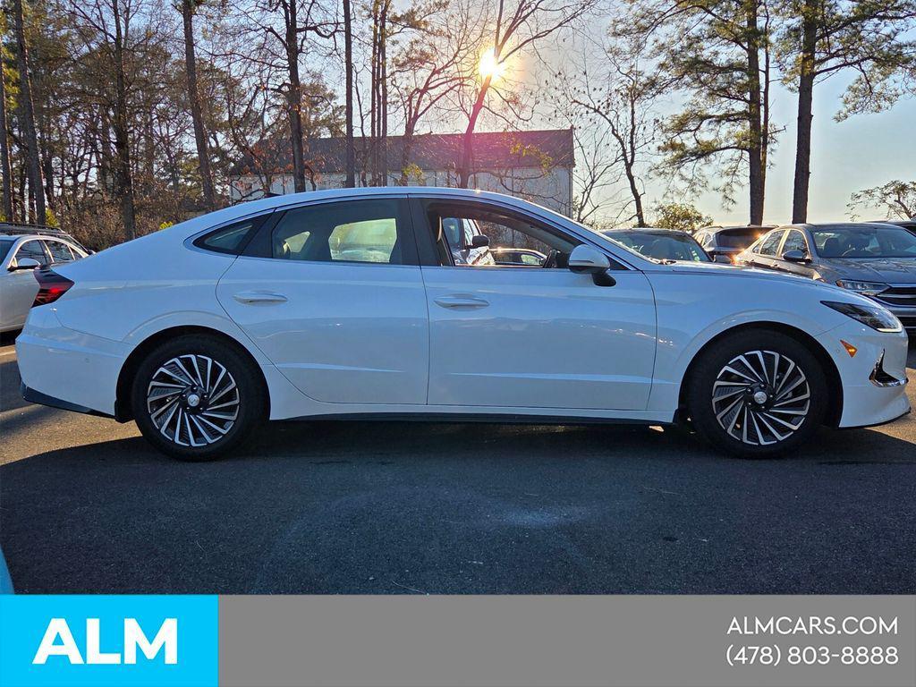 used 2022 Hyundai Sonata Hybrid car, priced at $22,704