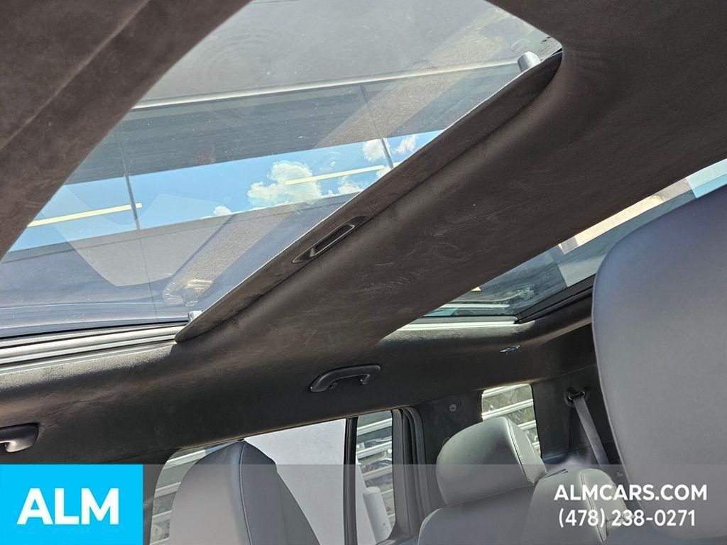 used 2025 Hyundai SANTA FE HEV car, priced at $34,420