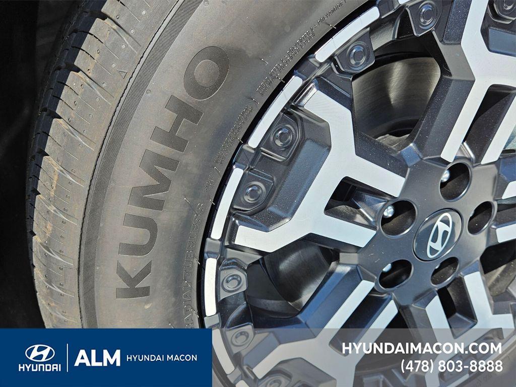 new 2025 Hyundai Tucson car, priced at $27,995