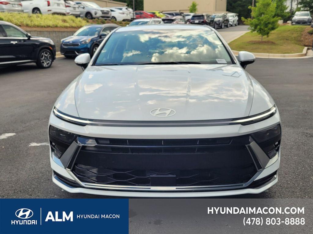 new 2025 Hyundai Sonata Hybrid car, priced at $26,245