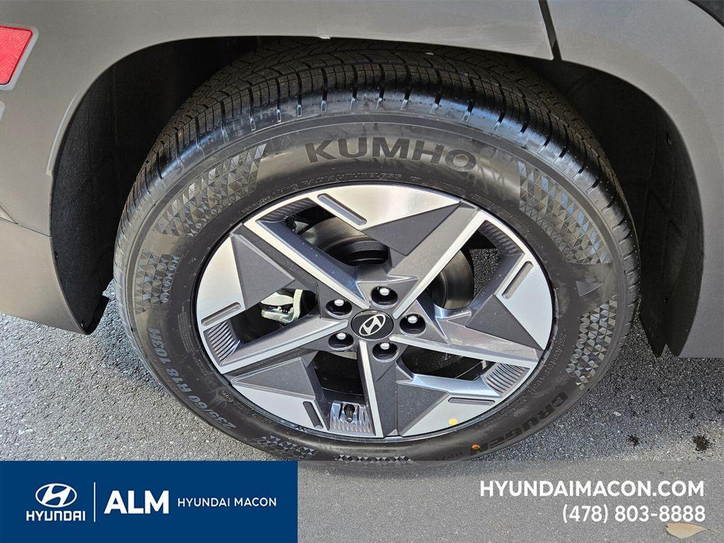 new 2026 Hyundai Tucson car, priced at $27,583