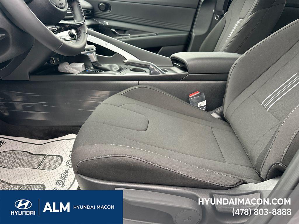 new 2025 Hyundai Elantra car, priced at $23,718