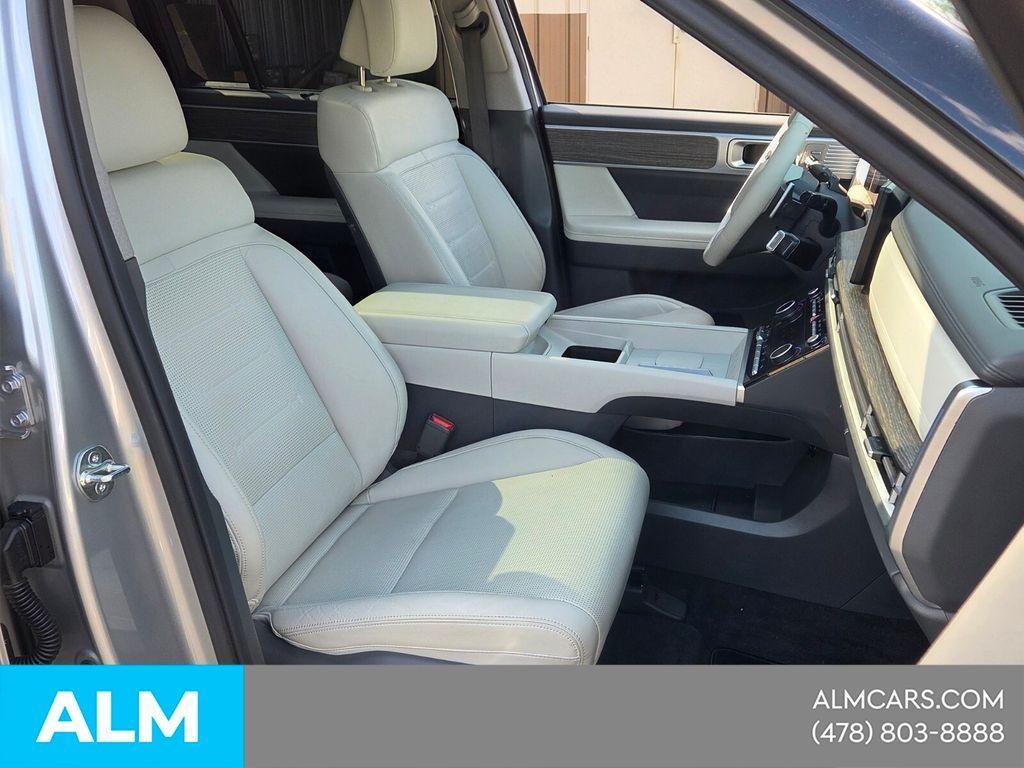 used 2024 Hyundai Santa Fe car, priced at $32,604