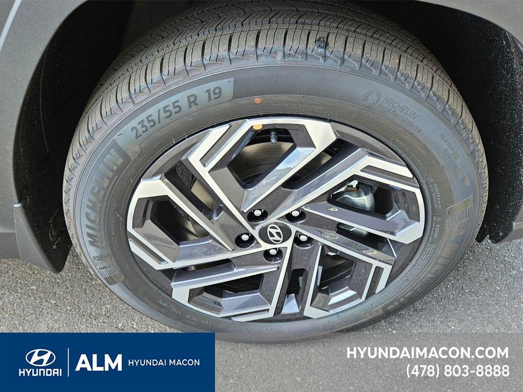 new 2025 Hyundai TUCSON Hybrid car, priced at $37,873