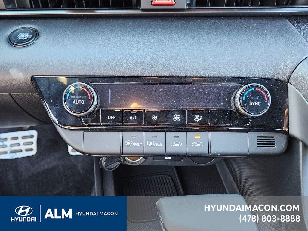 new 2025 Hyundai Elantra car, priced at $23,733