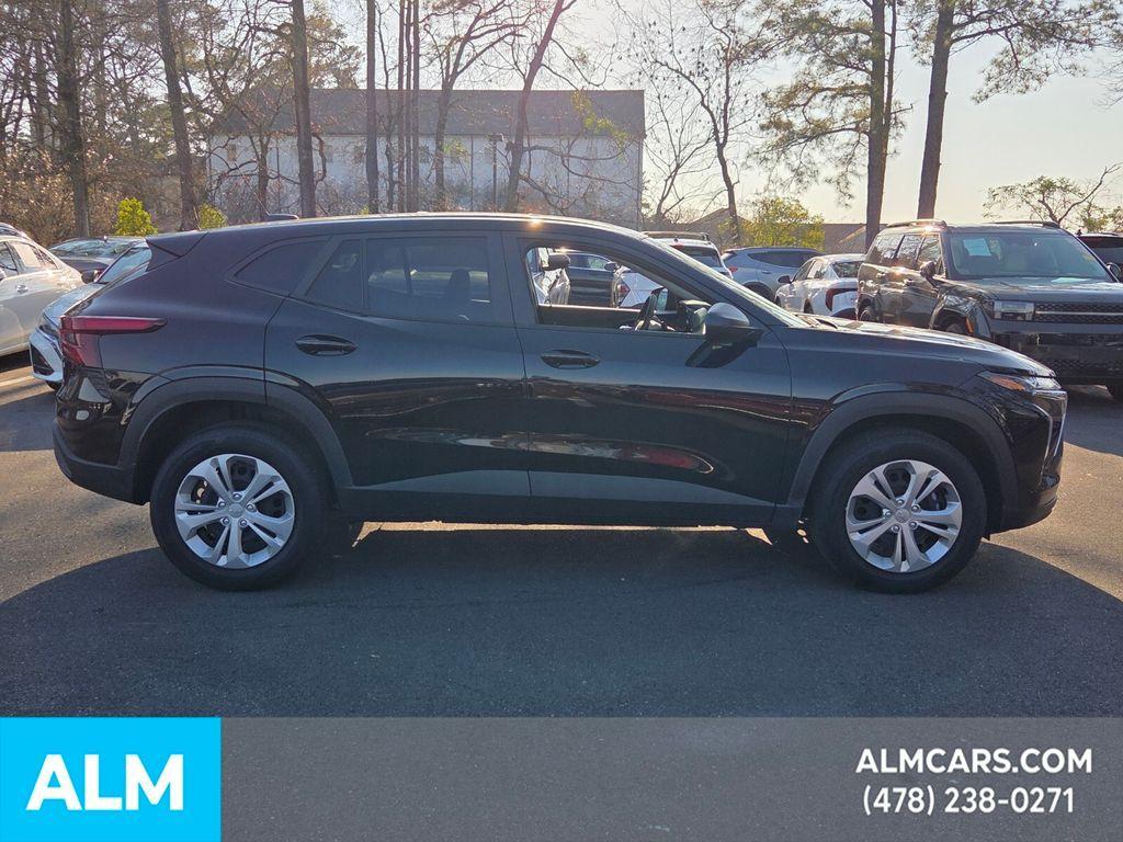 used 2025 Chevrolet Trax car, priced at $20,920
