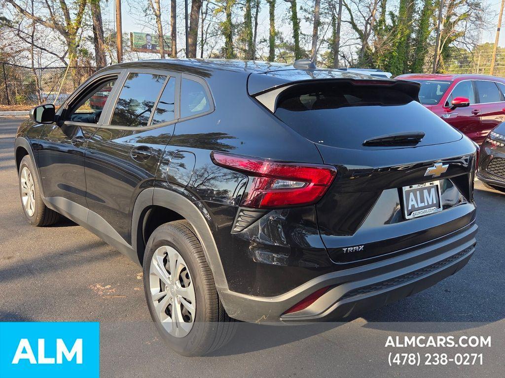 used 2025 Chevrolet Trax car, priced at $20,920