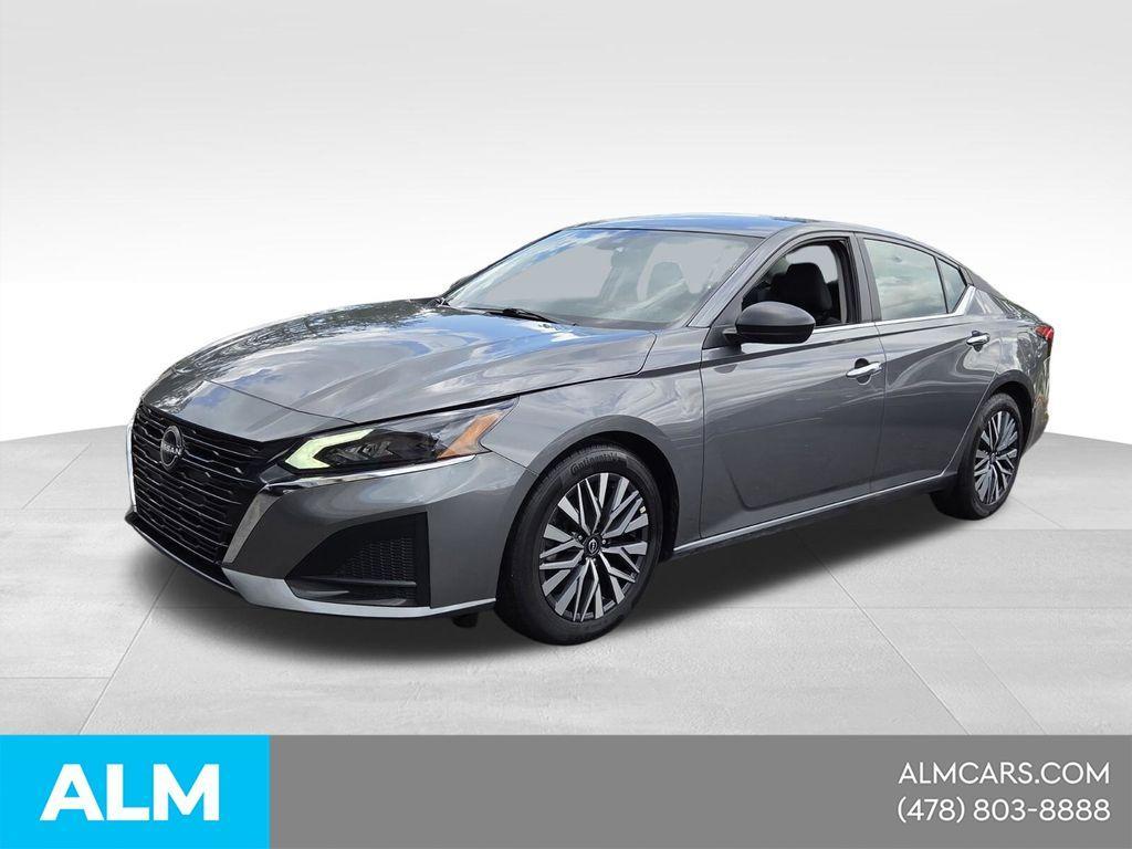 used 2025 Nissan Altima car, priced at $20,664