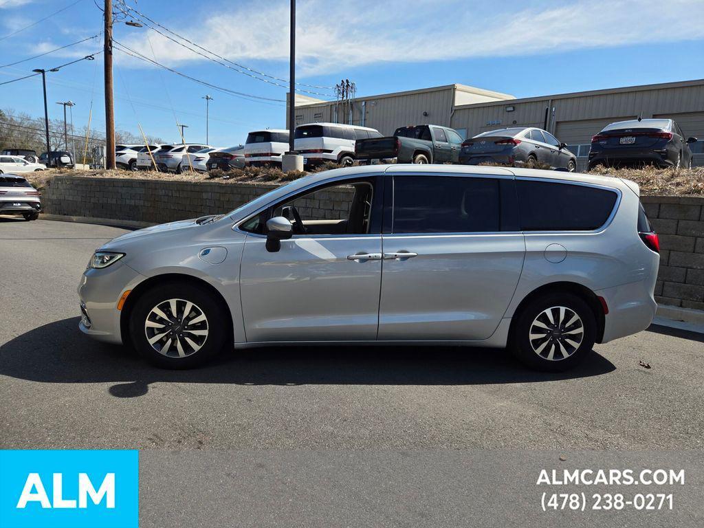 used 2023 Chrysler Pacifica Hybrid car, priced at $22,720