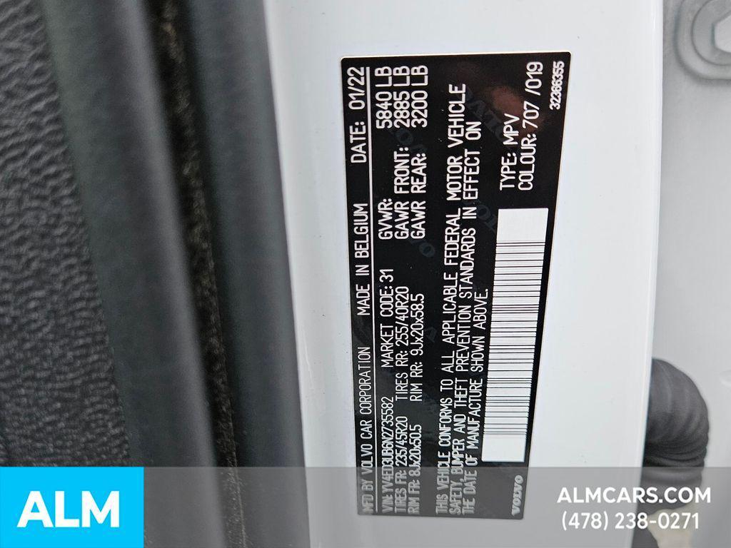 used 2022 Volvo XC40 Recharge Pure Electric car, priced at $21,420