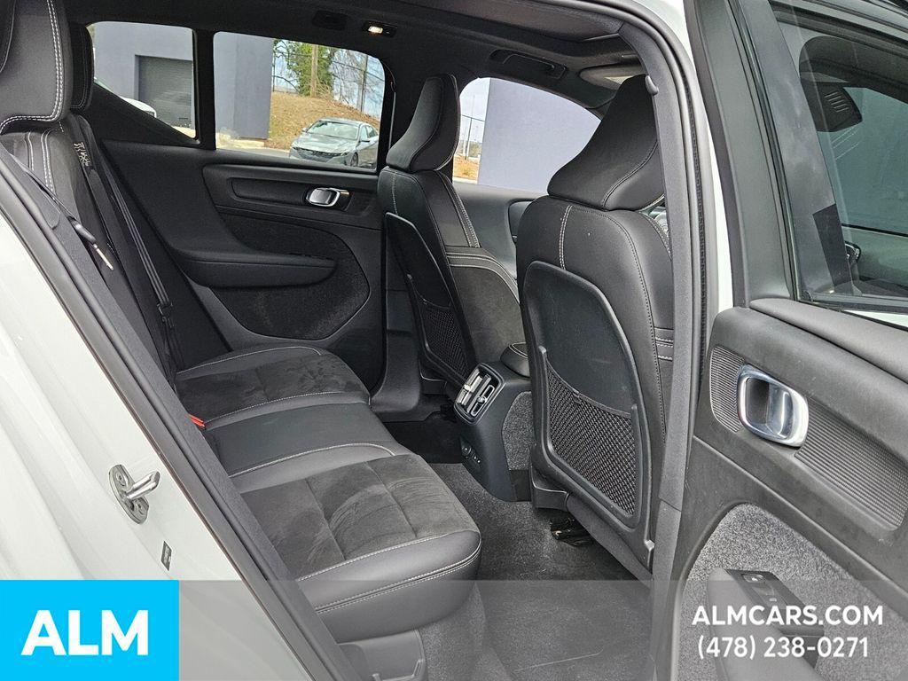 used 2022 Volvo XC40 Recharge Pure Electric car, priced at $21,420