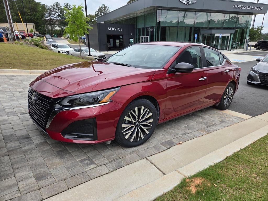 used 2025 Nissan Altima car, priced at $20,164