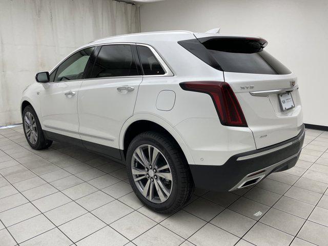 new 2026 Cadillac XT5 car, priced at $61,695
